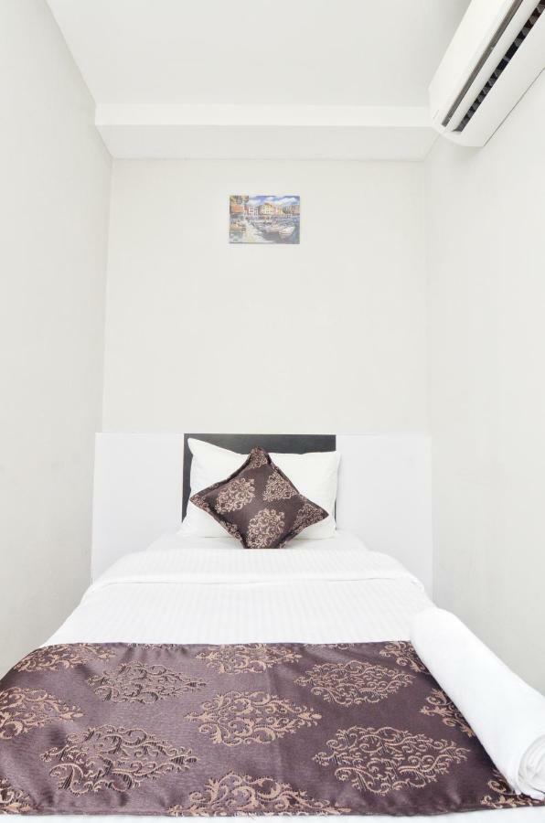 K Vila Hotel Σουνγκάϊ Πετάνι Εξωτερικό φωτογραφία