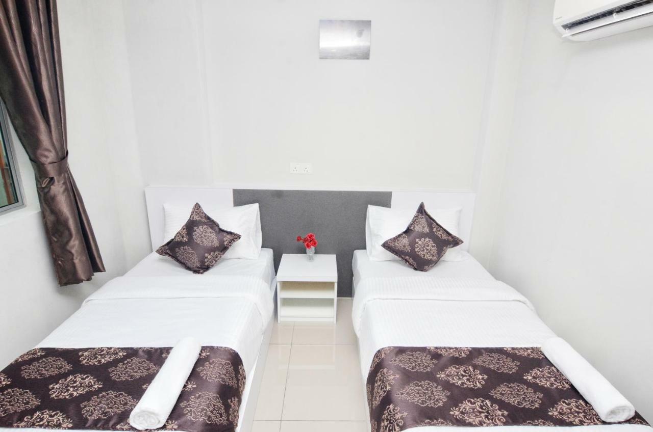 K Vila Hotel Σουνγκάϊ Πετάνι Εξωτερικό φωτογραφία