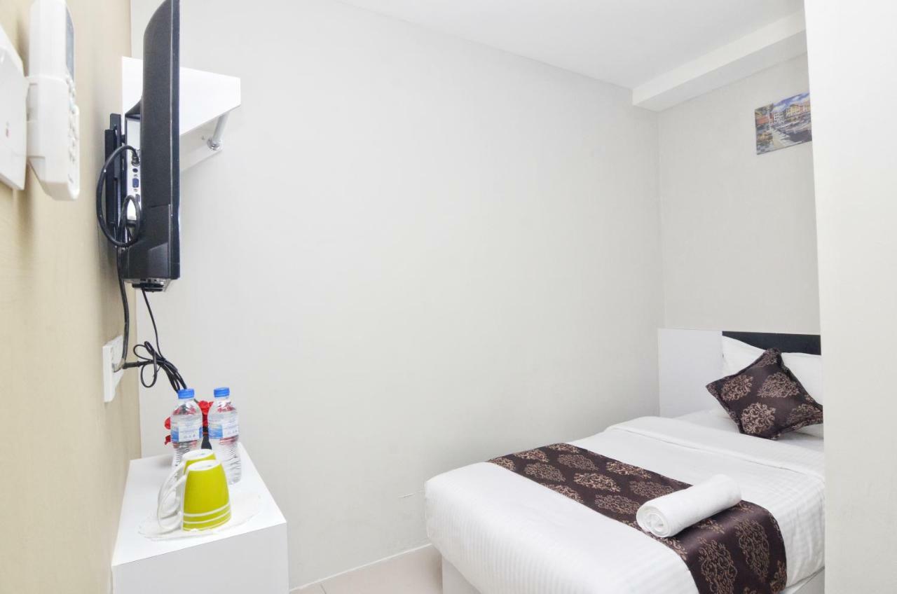 K Vila Hotel Σουνγκάϊ Πετάνι Εξωτερικό φωτογραφία